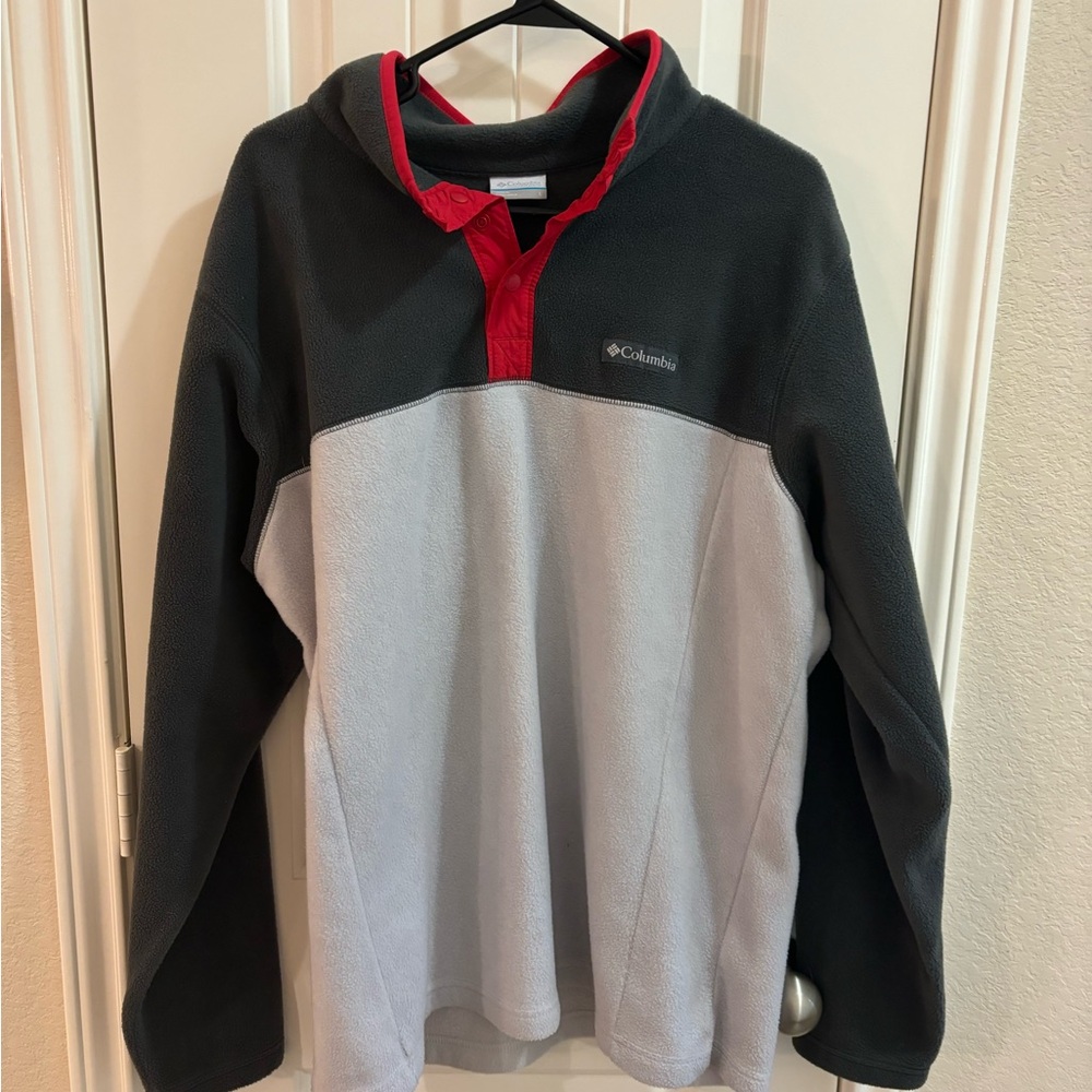 Columbia Men's Two-Tone Sweater - Gray and Black